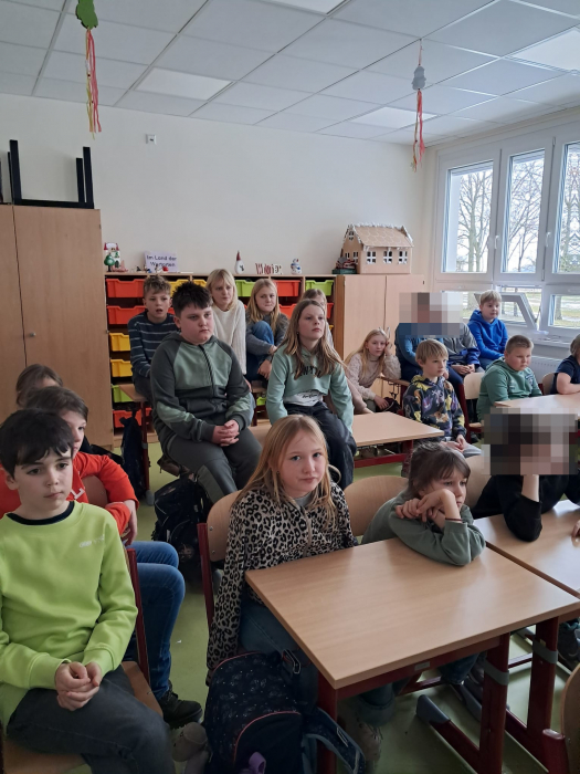 globales_klassenzimmer_2.jpeg globales_klassenzimmer_2.jpeg